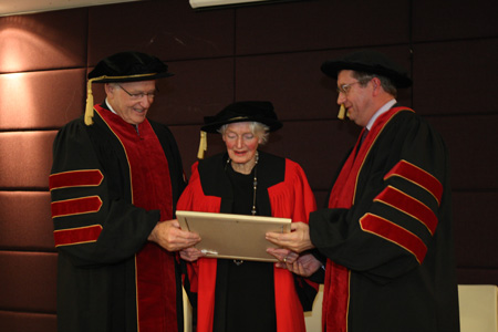 Honorary doctorate recipient Zena Daysh with Waikato University Chancellor Rt Hon Jim Bolger and Vice-Chancellor Professor Roy Crawford